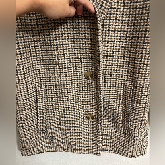 Old Navy Soft-Brushed Houndstooth Plaid Button-Front Car Coat - Picture 6 of 8